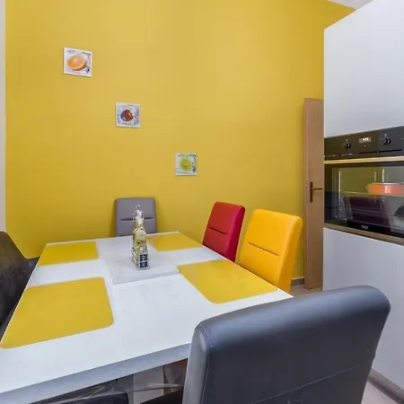 Apartment With Wifi - 21978 Pula