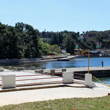 With Wifi - 21978 Pula